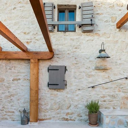 Villa Hirundo Rustica Skradin Exteriör bild