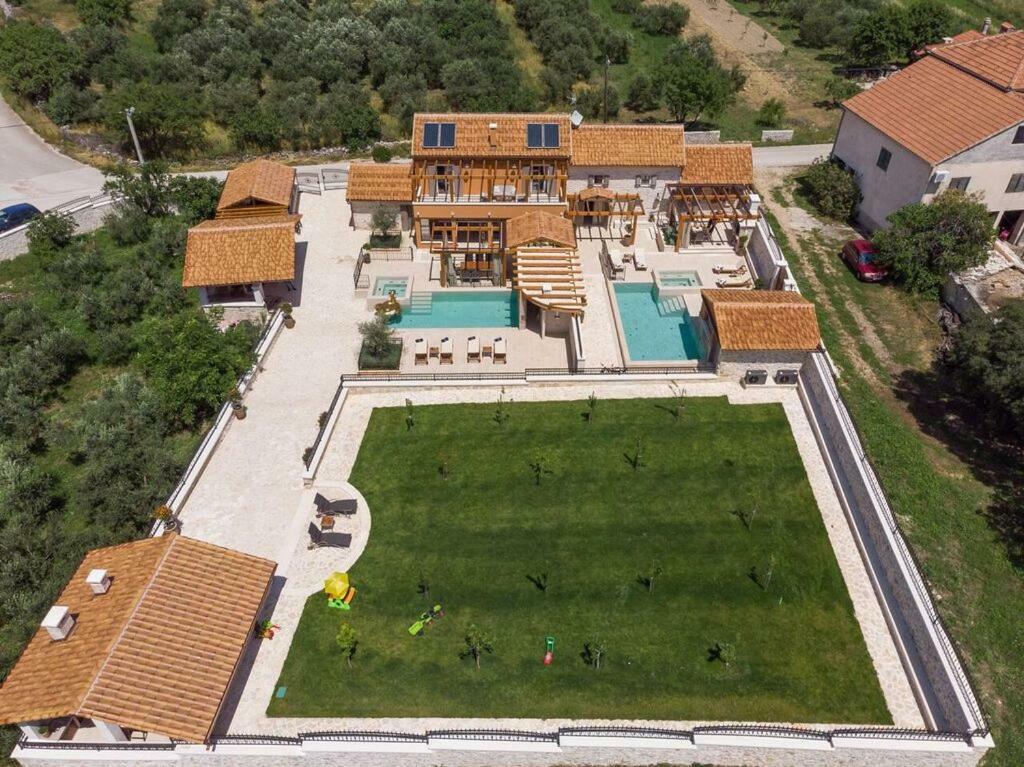 Villa Hirundo Rustica Skradin Exteriör bild